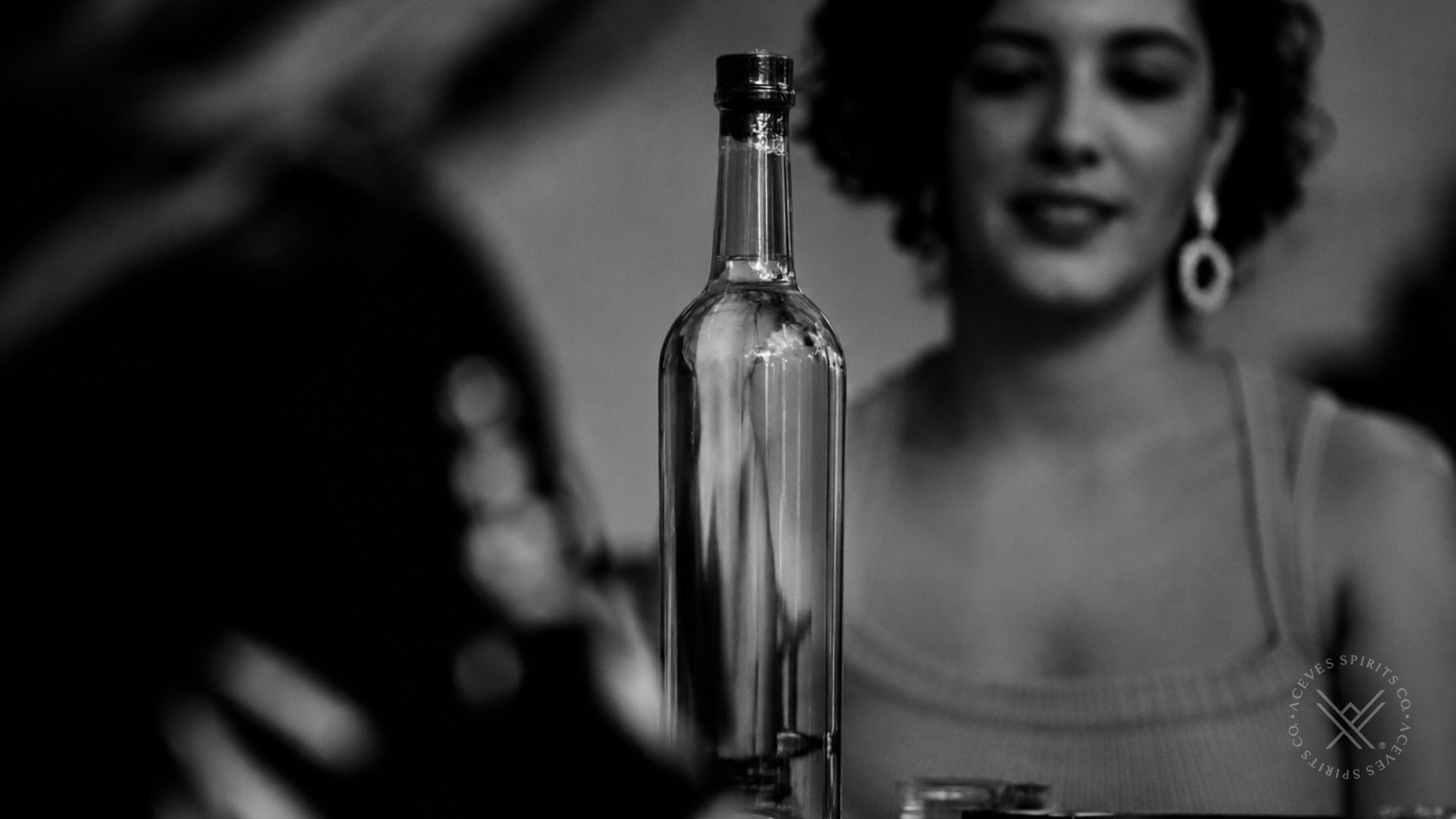 Craft techniques and aeration process for premium blanco tequila in the luxury spirits market